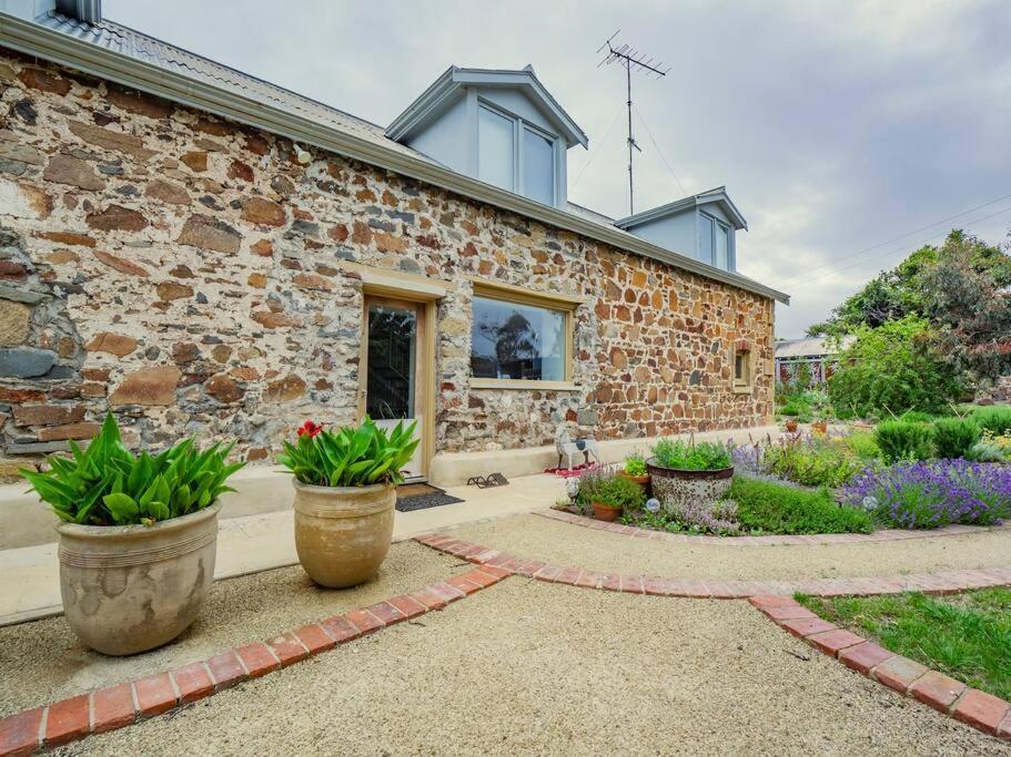 *Newly Relisted* Coach House At Lisdillon Vineyard Villa Little Swanport Exterior photo