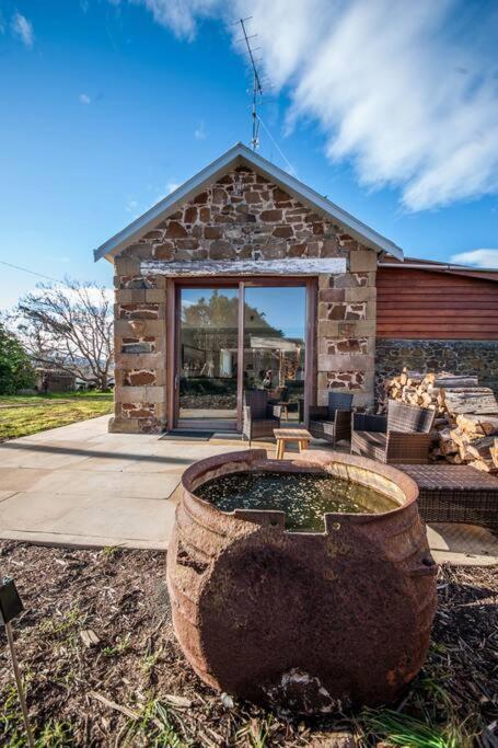 *Newly Relisted* Coach House At Lisdillon Vineyard Villa Little Swanport Exterior photo